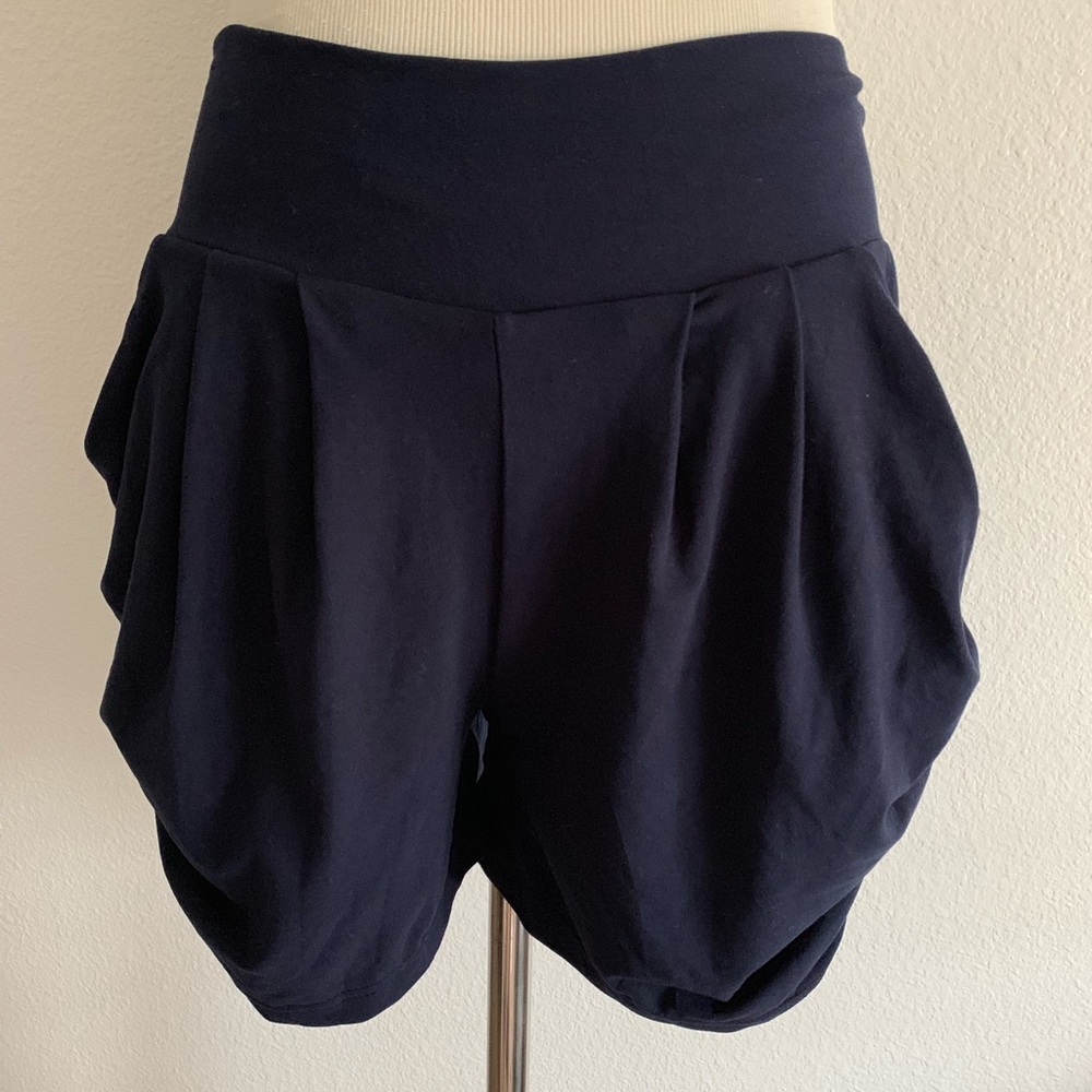 Very Comfortable Navy Shorts Sm/Med